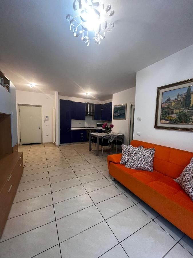 Garden & Pool Perugini Apartment Torbole Sul Garda ภายนอก รูปภาพ